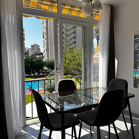 Hannibal 31 * Benidorm