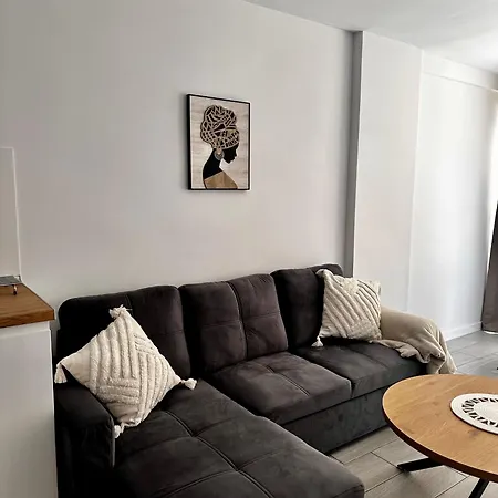 Hannibal 31 דירה